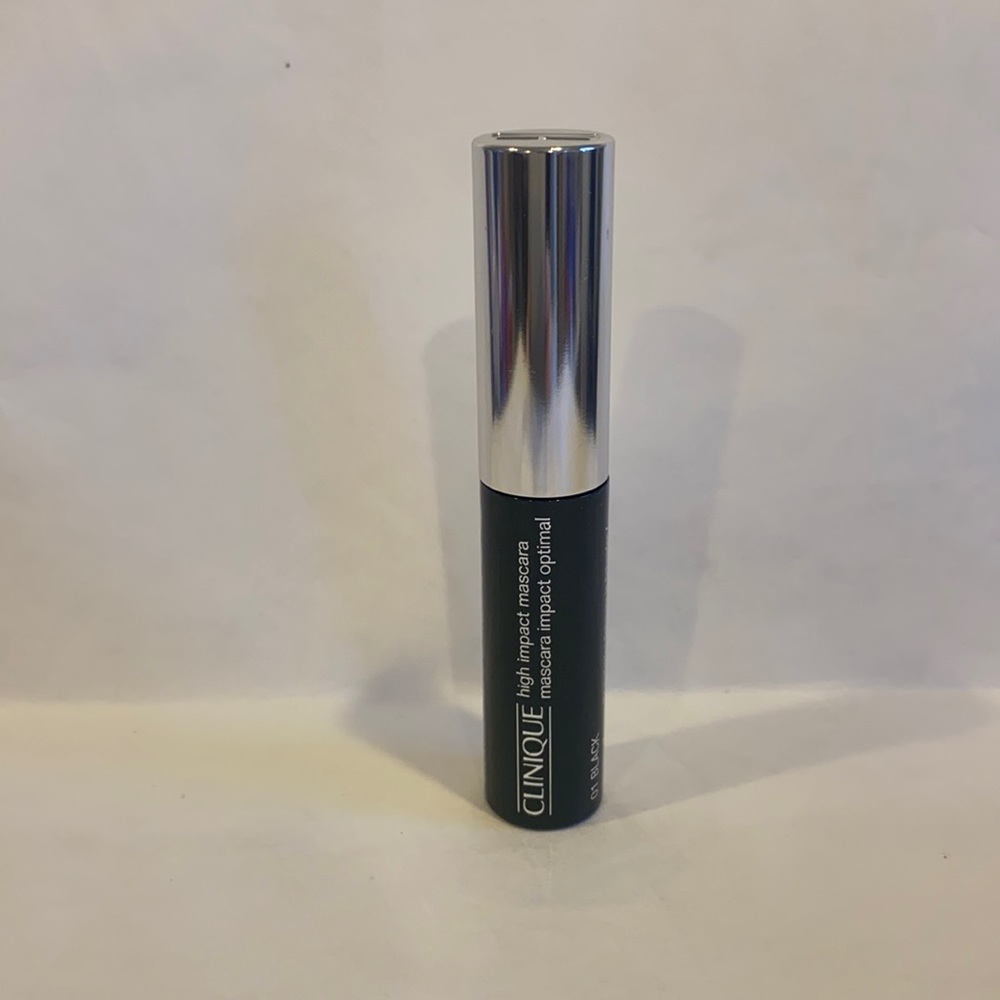 CLINIQUE High Impact Mascara Black 0.14oz Purse Travel Size NWOB